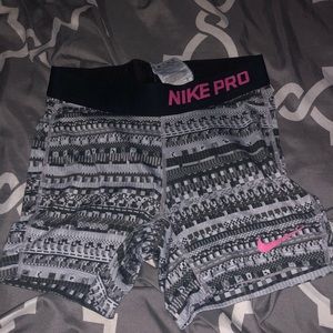 nike pros